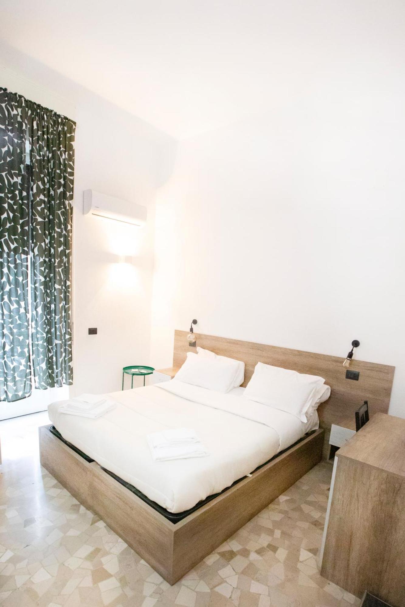 Hall Inn B&B In Chiostro 那不勒斯 外观 照片