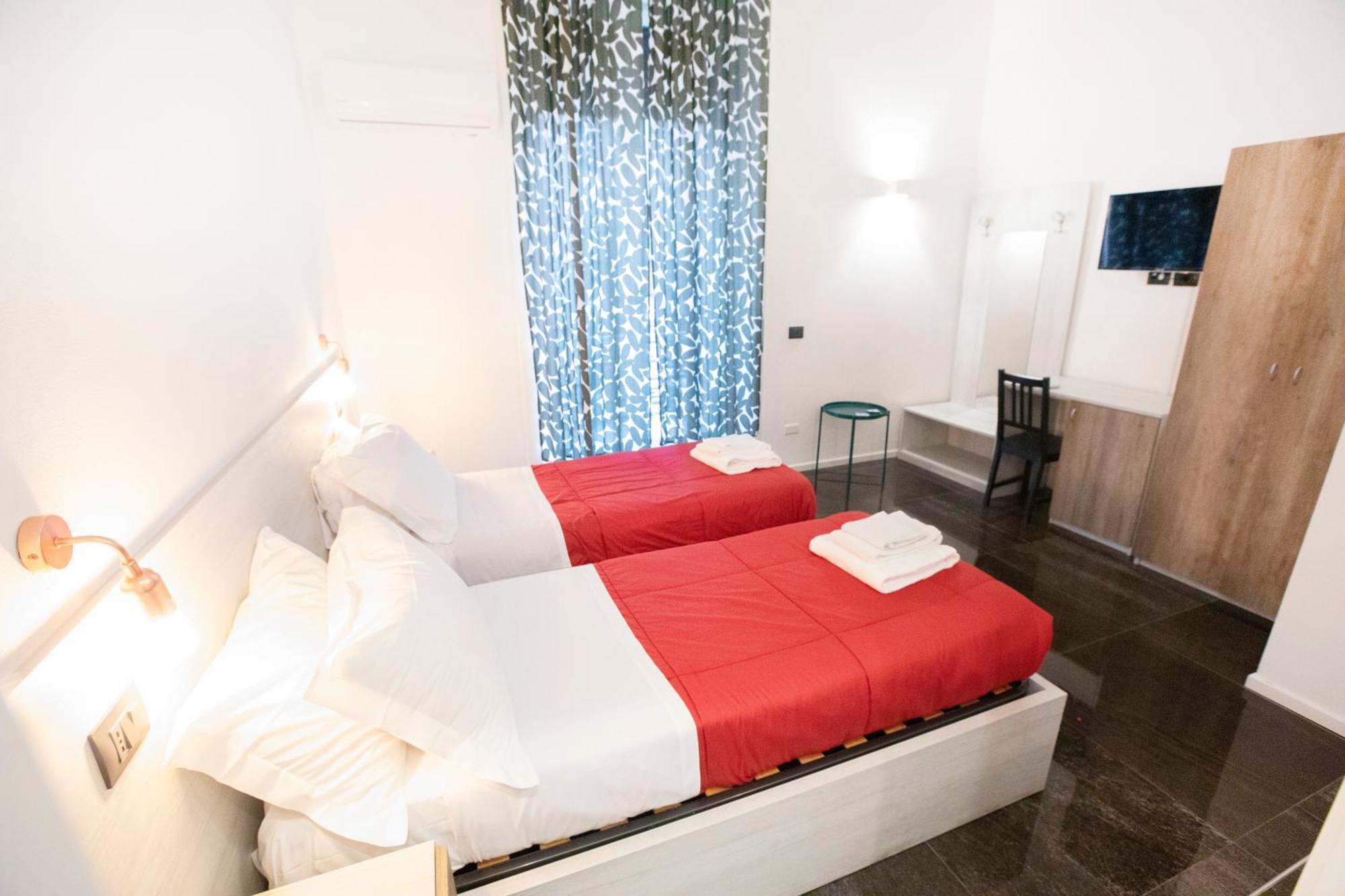 Hall Inn B&B In Chiostro 那不勒斯 外观 照片