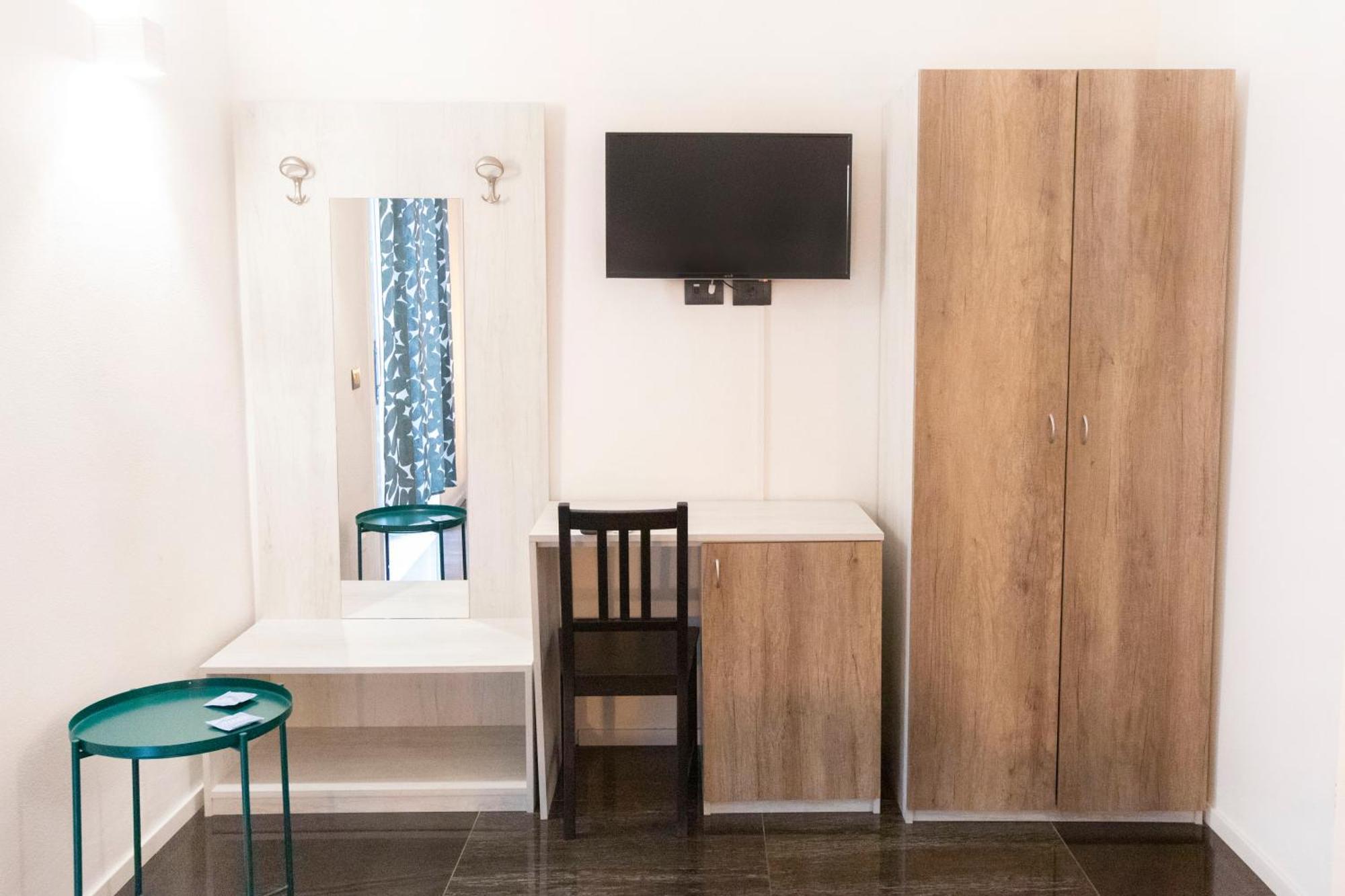 Hall Inn B&B In Chiostro 那不勒斯 外观 照片