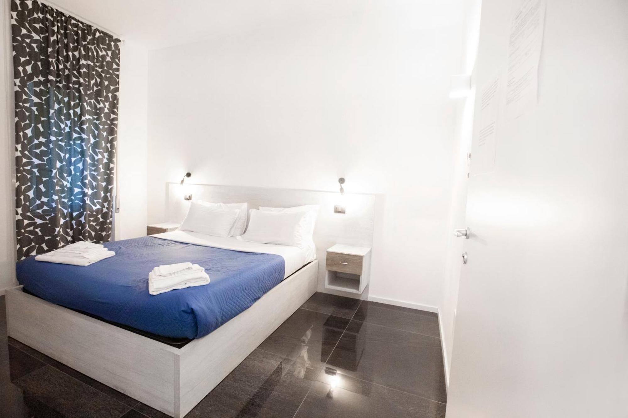 Hall Inn B&B In Chiostro 那不勒斯 外观 照片