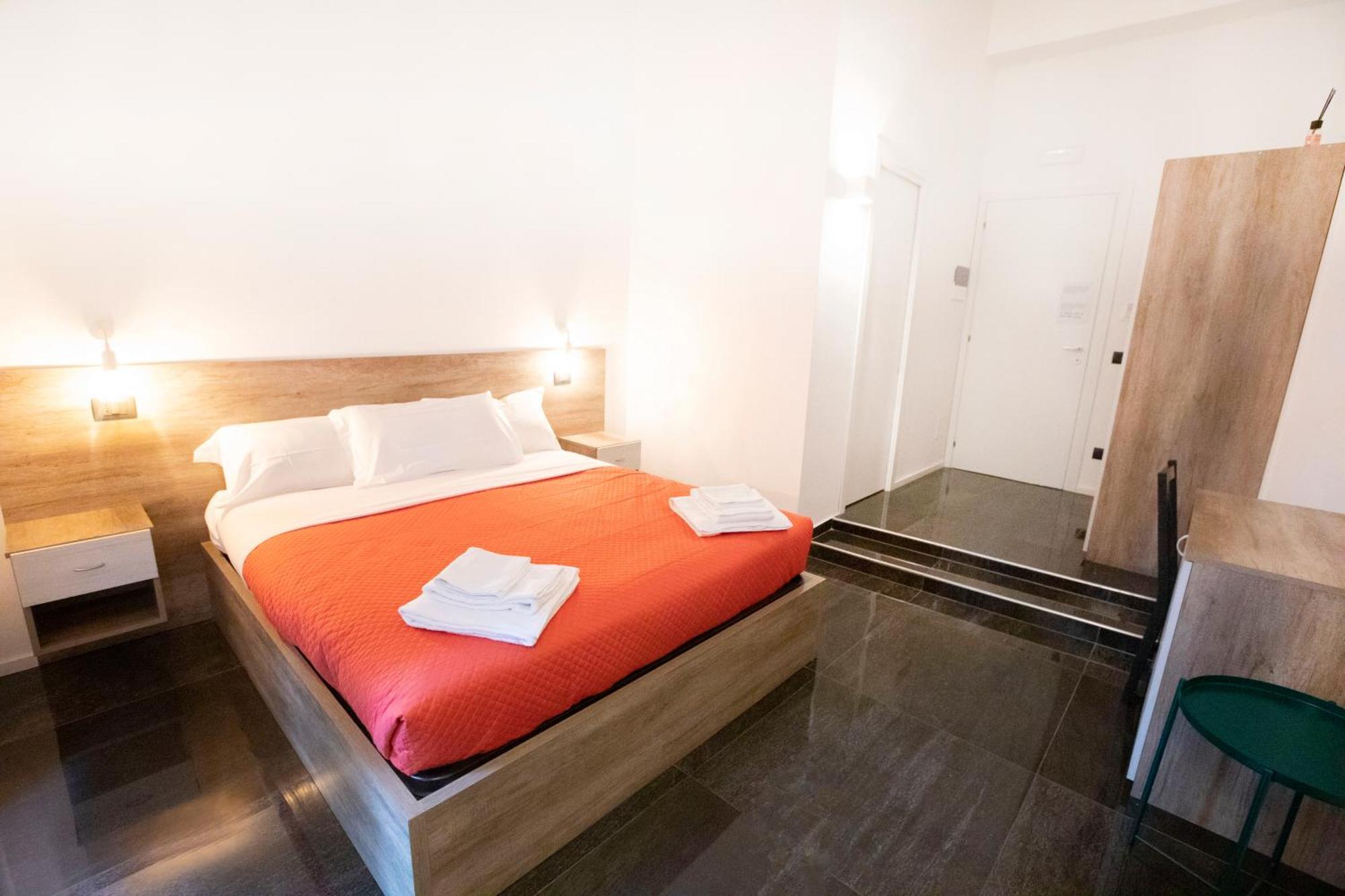 Hall Inn B&B In Chiostro 那不勒斯 外观 照片