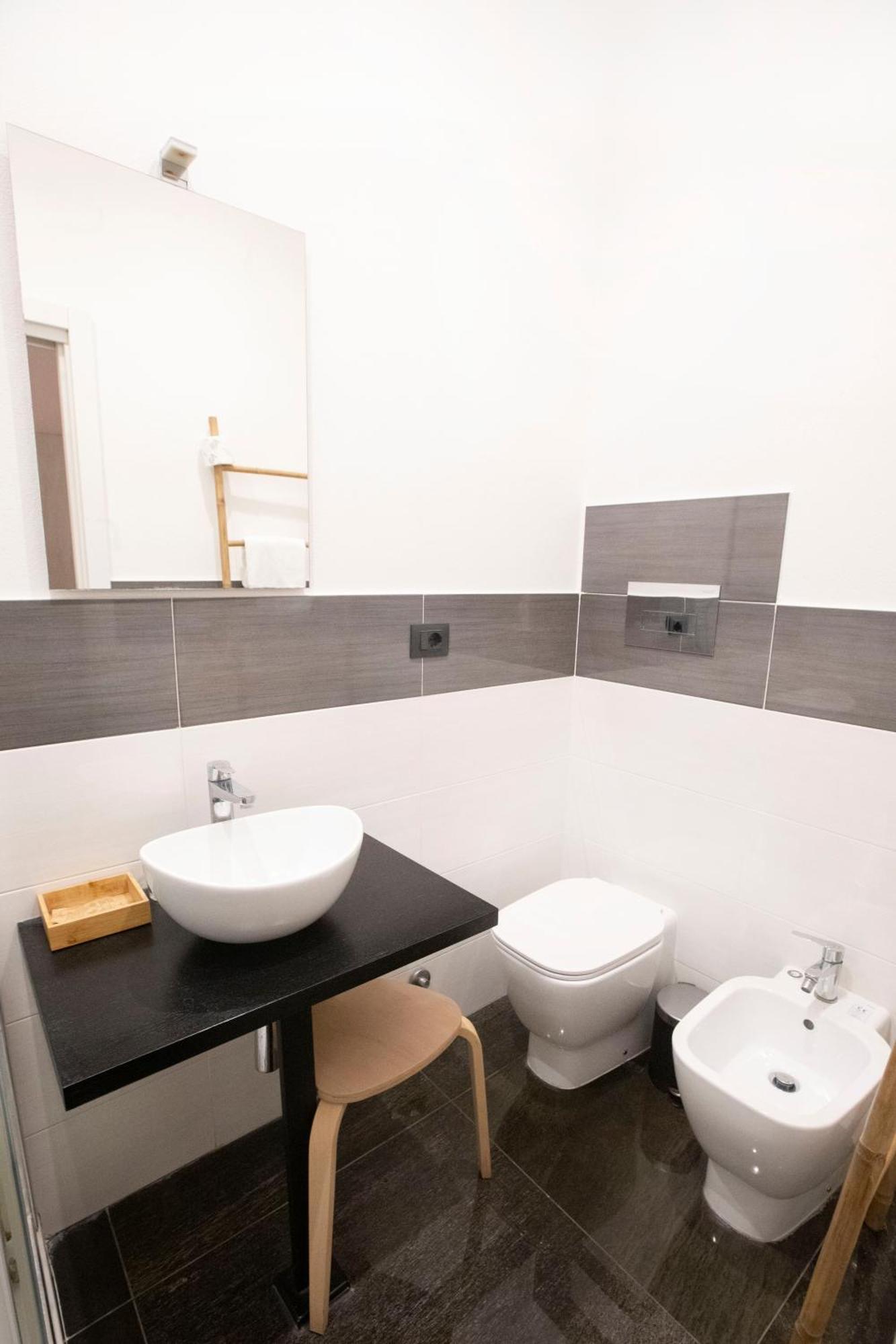Hall Inn B&B In Chiostro 那不勒斯 外观 照片