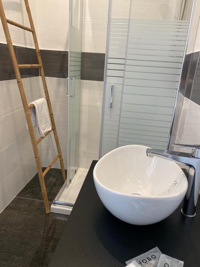 Hall Inn B&B In Chiostro 那不勒斯 外观 照片